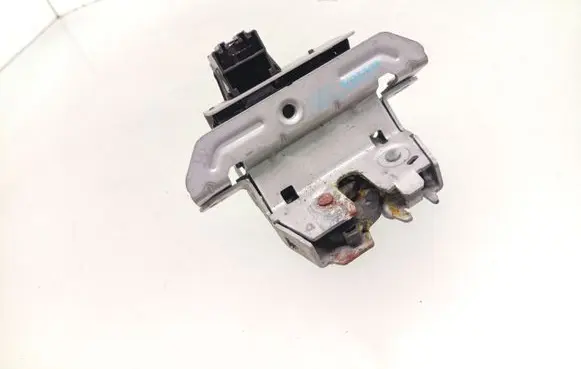 Volvo V70 Tailgate/trunk/boot lock/catch/latch 31333541