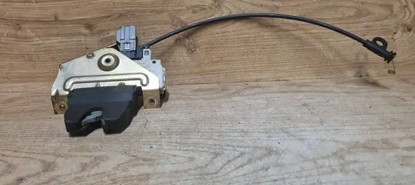 Tailgate/trunk/boot lock/catch/latch