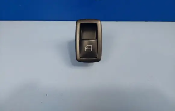 Mercedes-Benz A W169 Electric window control switch A2518200510