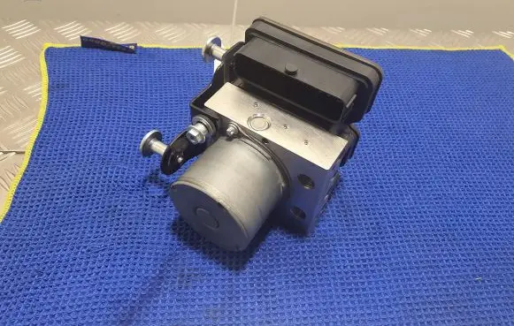 Jaguar F-Pace ABS Pump 0265255388 HK8314F447CF