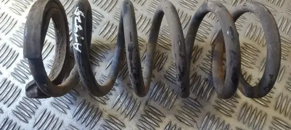 Mitsubishi Space Wagon Rear coil spring