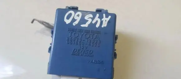 Toyota Auris 150 Door control unit/module 8597012020 85970-12020