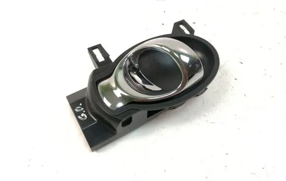 Nissan Juke I F15 Rear door interior handle