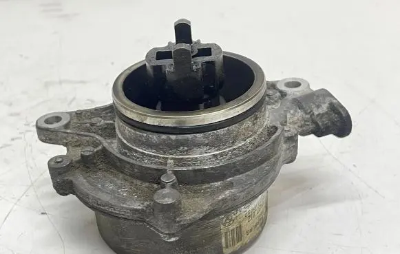 Vacuum pump