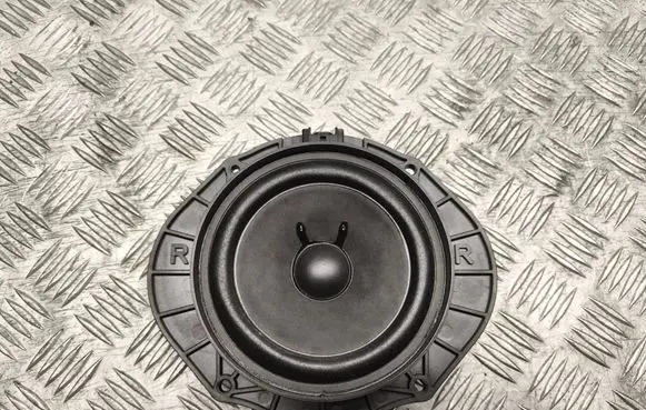 Mazda 6 Rear door speaker 305014001 BBM266960 000569