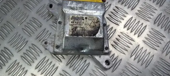Renault Laguna II Airbag control unit/module 8200148227 550758700