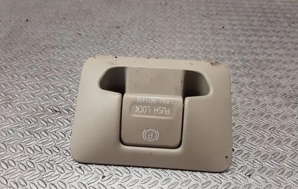 Volvo V60 Hand parking brake switch 31334638 12W28K