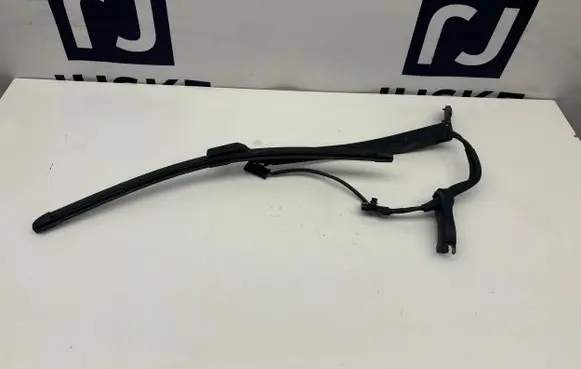 Mercedes-Benz S AMG W222 Front wiper blade arm A2228201040