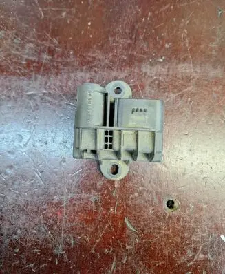 Mercedes-Benz GLE (W166 - C292) Glow plug pre-heat relay A6519003103 51299070D 1703000643511