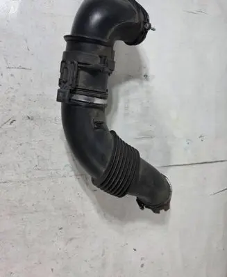 Mercedes-Benz Vito Viano W447 Air intake duct part A4475280924