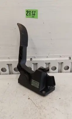 Mercedes-Benz Sprinter W901 W902 W903 W904 Accelerator throttle pedal A9013000404 0281002335 184301057
