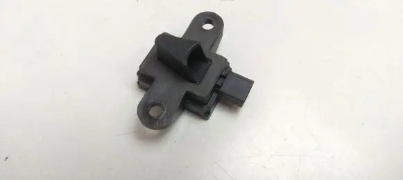 Mercedes-Benz S W221 Airbag deployment crash/impact sensor A0038212751 M8815