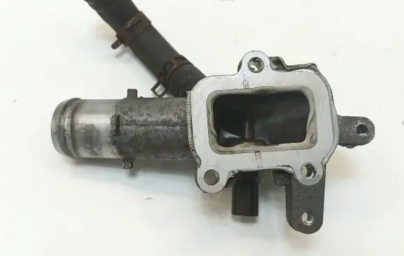 Honda CR-V Engine coolant pipe/hose