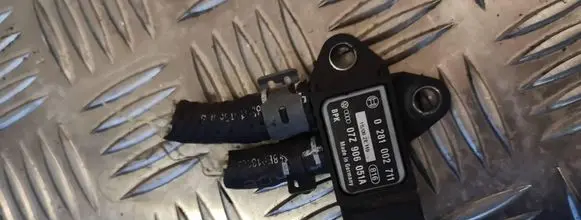Audi A4 S4 B7 8E 8H Air pressure sensor 0281002711