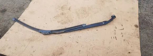 Toyota Prius (XW20) Front wiper blade arm 1728