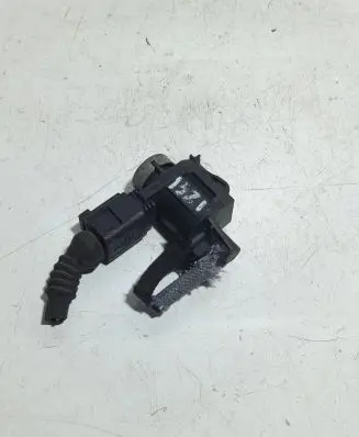 Audi A6 S6 C6 4F Turbo solenoid valve 1J0906283C
