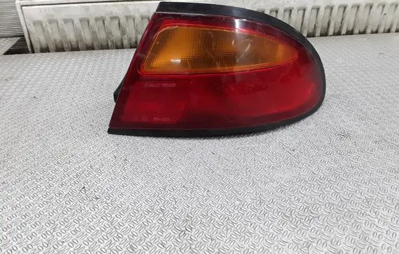Mazda 323 F Rear/tail lights 0431439