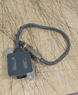 Mercedes-Benz E W213 Lambda probe sensor A0009053009