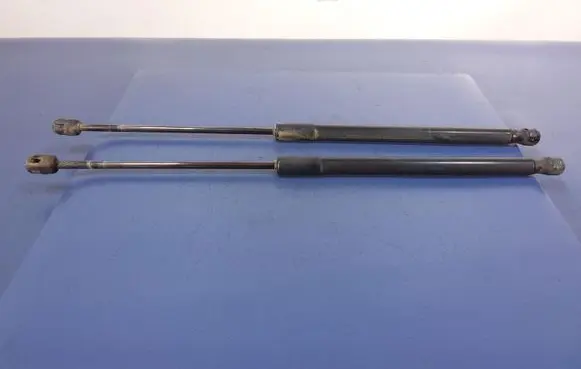 Dacia Sandero Shock absorber/damper mounting bracket 8200735264