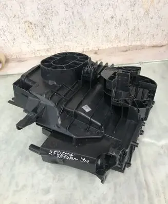Nissan Qashqai J12 Interior heater climate box assembly housing 