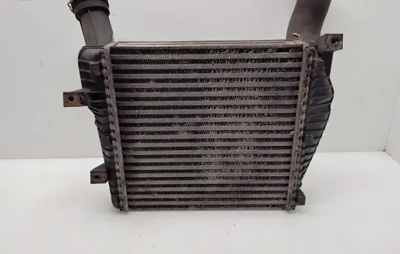 Audi Q7 4L Intercooler radiator 7L6145804
