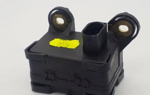 Opel Astra H ESP acceleration yaw rate sensor 13208665 10170103623