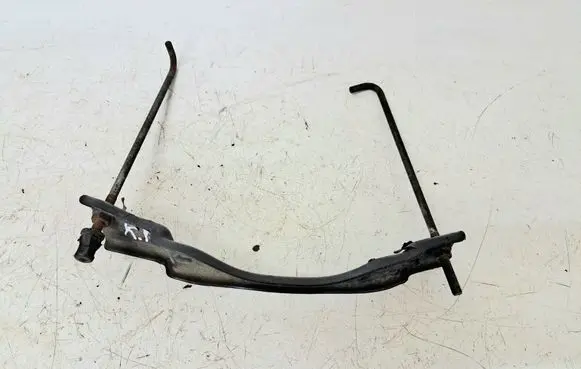 Battery bracket