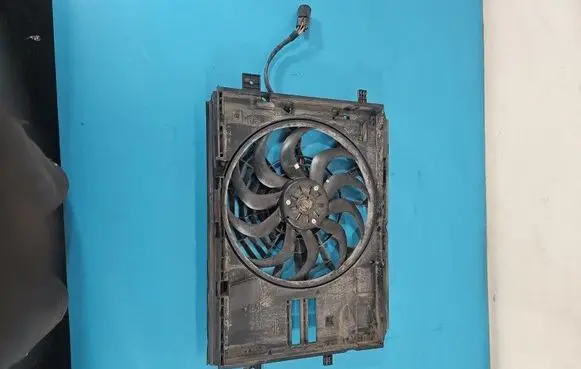 Peugeot 3008 II Fan set 9836490780 IMPRK1534425
