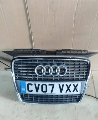 Front bumper upper radiator grill