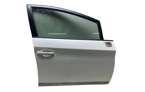 Toyota Prius (XW30) Front door 123456