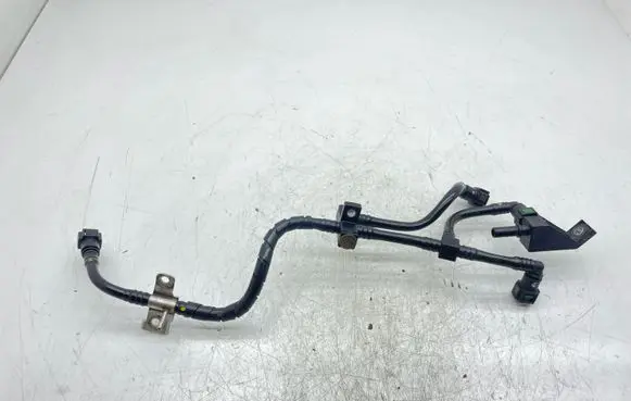 KIA Sportage Fuel line pipe