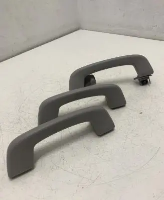 BMW 2 F46 A set of handles for the ceiling 