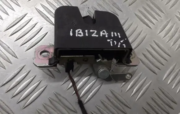 Seat Ibiza III (6L) Tailgate exterior lock 6L6827505A