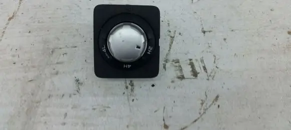 Isuzu D-Max Other switches/knobs/shifts 8093508990