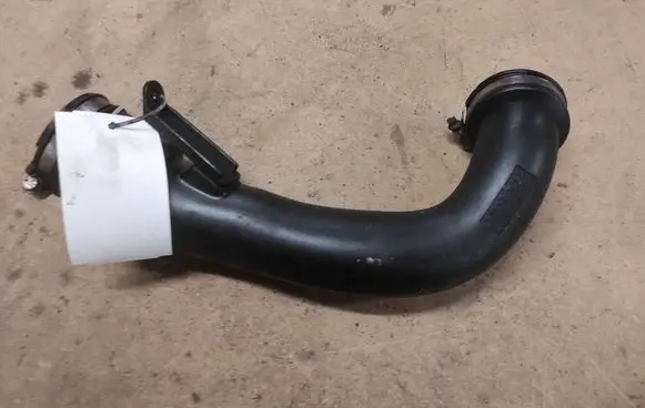 Volvo V70 Intercooler hose/pipe 30741667