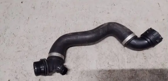 Mercedes-Benz E W213 Engine coolant pipe/hose A2135014901