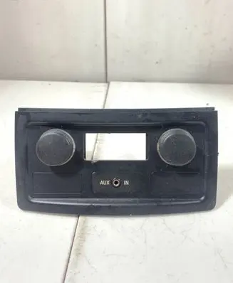 BMW 5 E60 E61 AUX in-socket connector 6986791