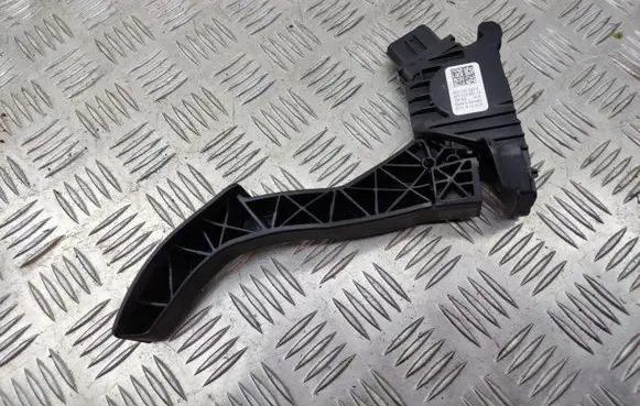 Skoda Octavia Mk3 (5E) Accelerator throttle pedal 5Q1721503H
