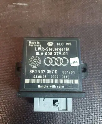 Audi A6 S6 C6 4F Light module LCM 8P0907357D 5LA00837901