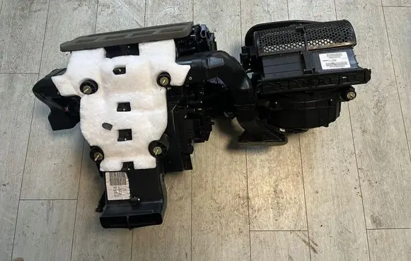 Jeep Grand Cherokee Electric car heater P68245824AH TPYER1868D00 FK396008