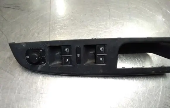 Volkswagen Jetta V Electric window control switch 1K4959857B 1K0959565H 1K4868050C