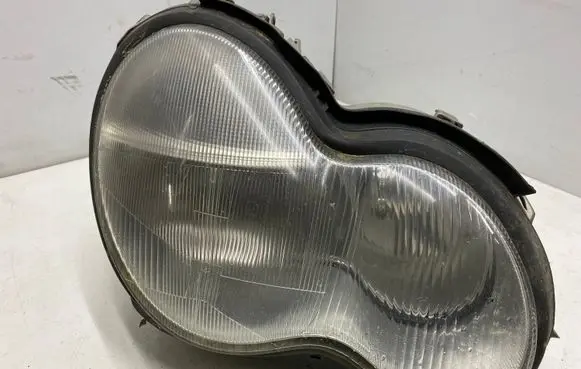 Mercedes-Benz 190 W201 Headlight/headlamp