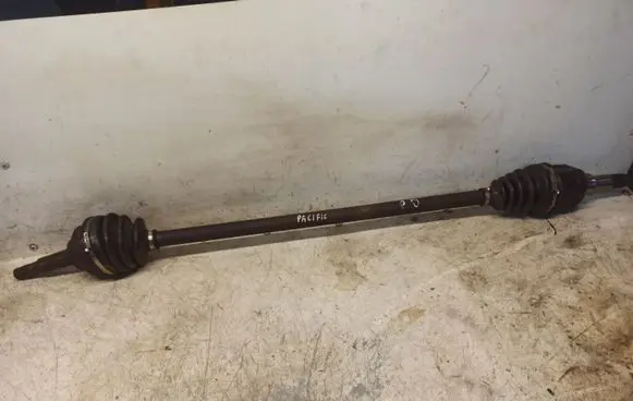 Chrysler Pacifica Front driveshaft