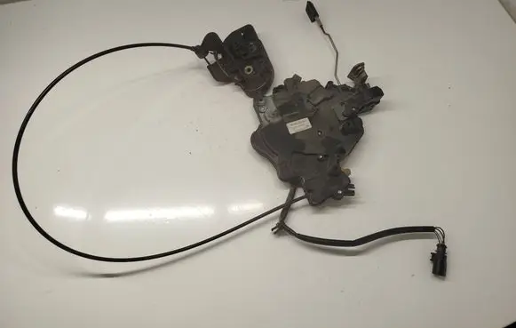 Volkswagen Transporter - Caravelle T5 Sliding door lock 7H0843654BG