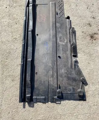 Audi A4 S4 B8 8K Engine splash shield/under tray 8K0825207BBILI 8K0825207B