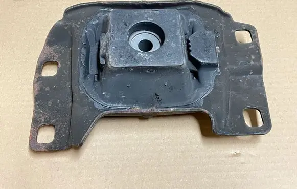 Mazda 3 I Engine mount bracket BP4N39070C