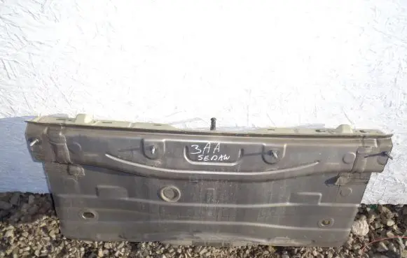 Volkswagen PASSAT B7 Trunk bottom trim panel 
