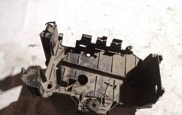 Citroen C5 Battery bracket 