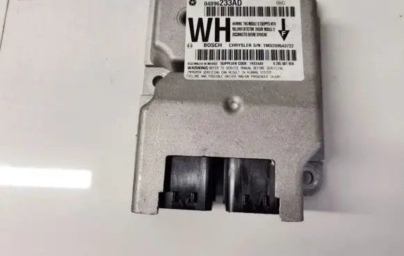 Jeep Grand Cherokee (WK) Airbag control unit/module 04896233ad 0285001859