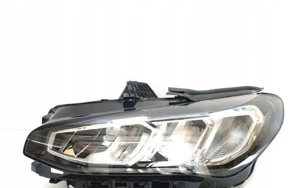 BMW 2 Active Tourer U06 Headlight/headlamp
